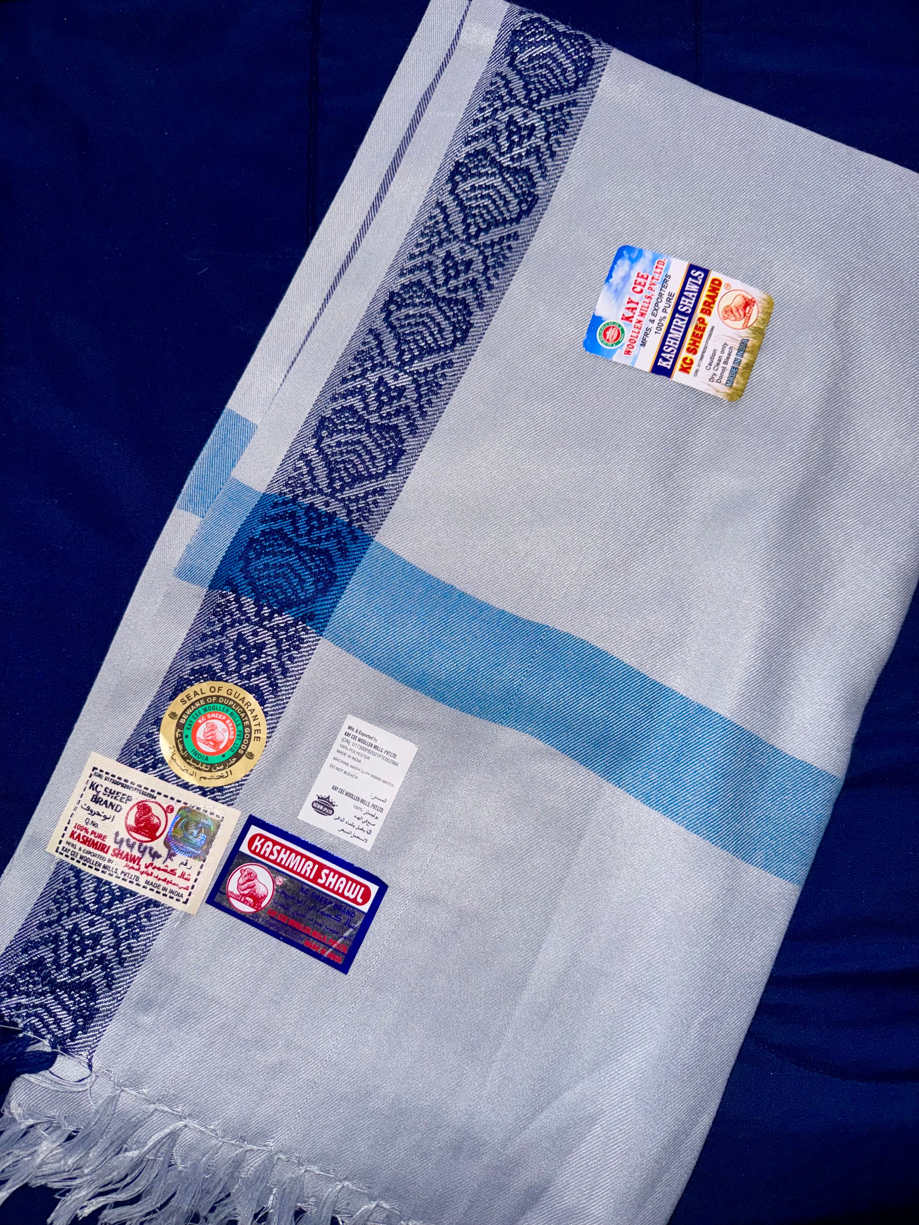Cashmere izzar wrap