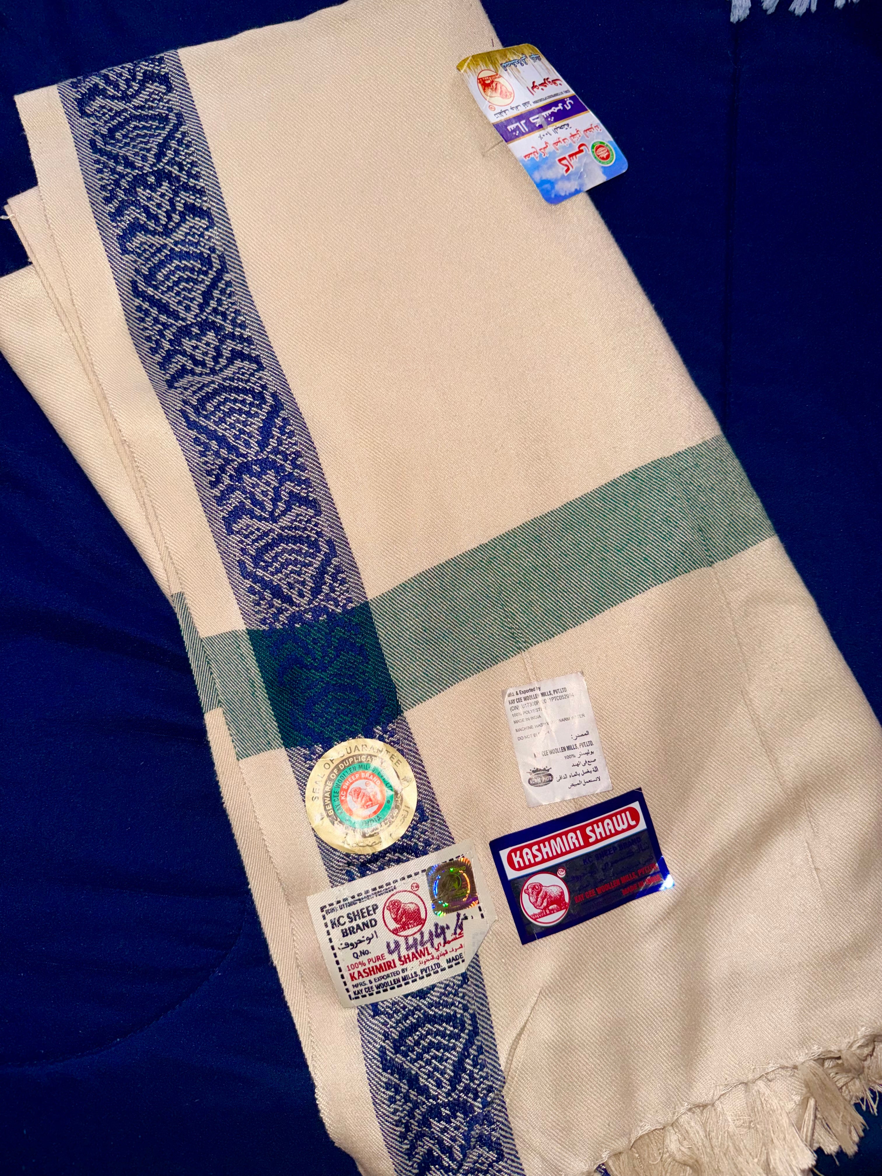 Cashmere izzar wrap