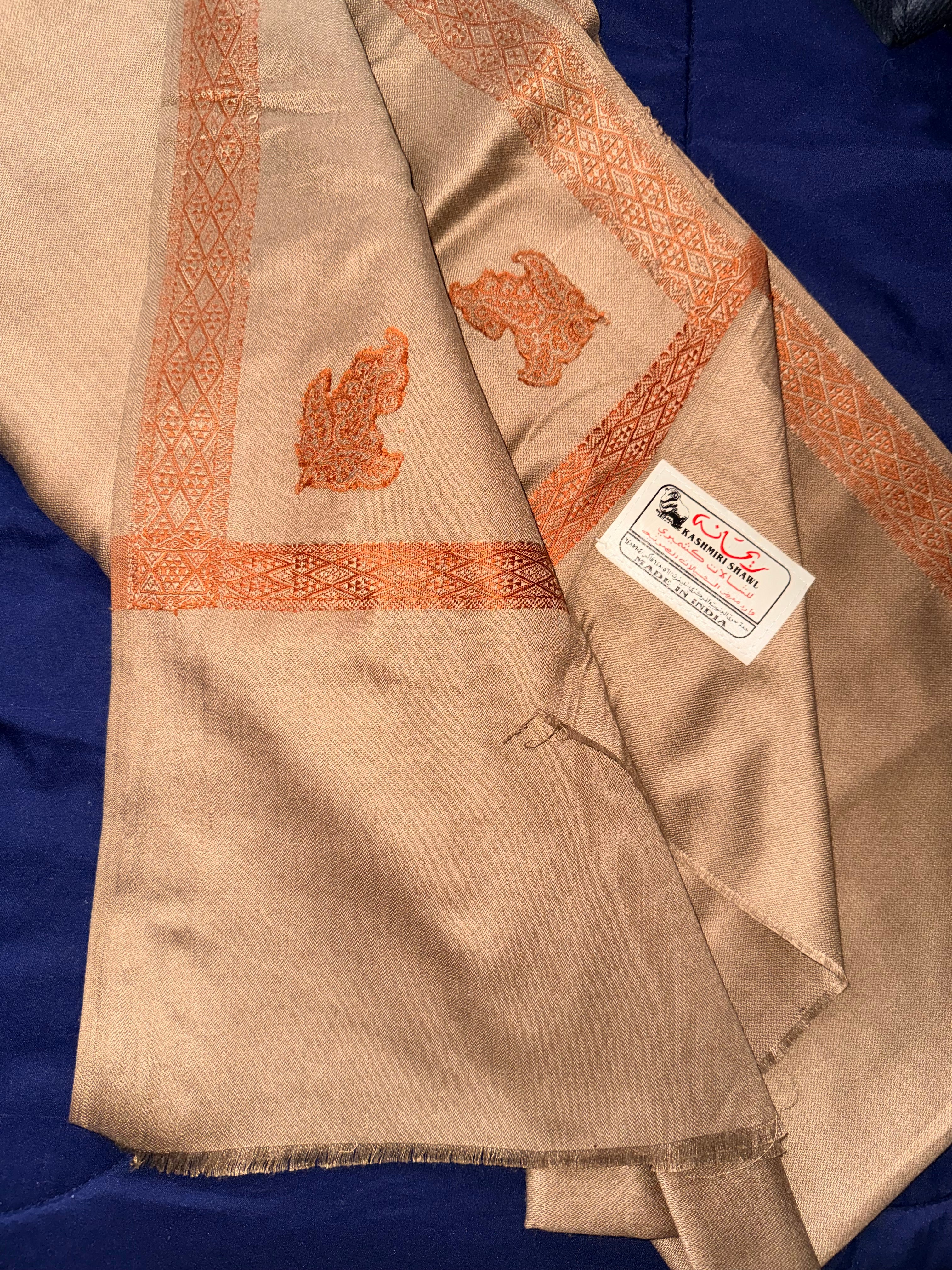 Cashmere izzar wrap