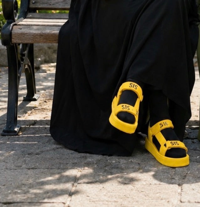 Sis… sports sandals