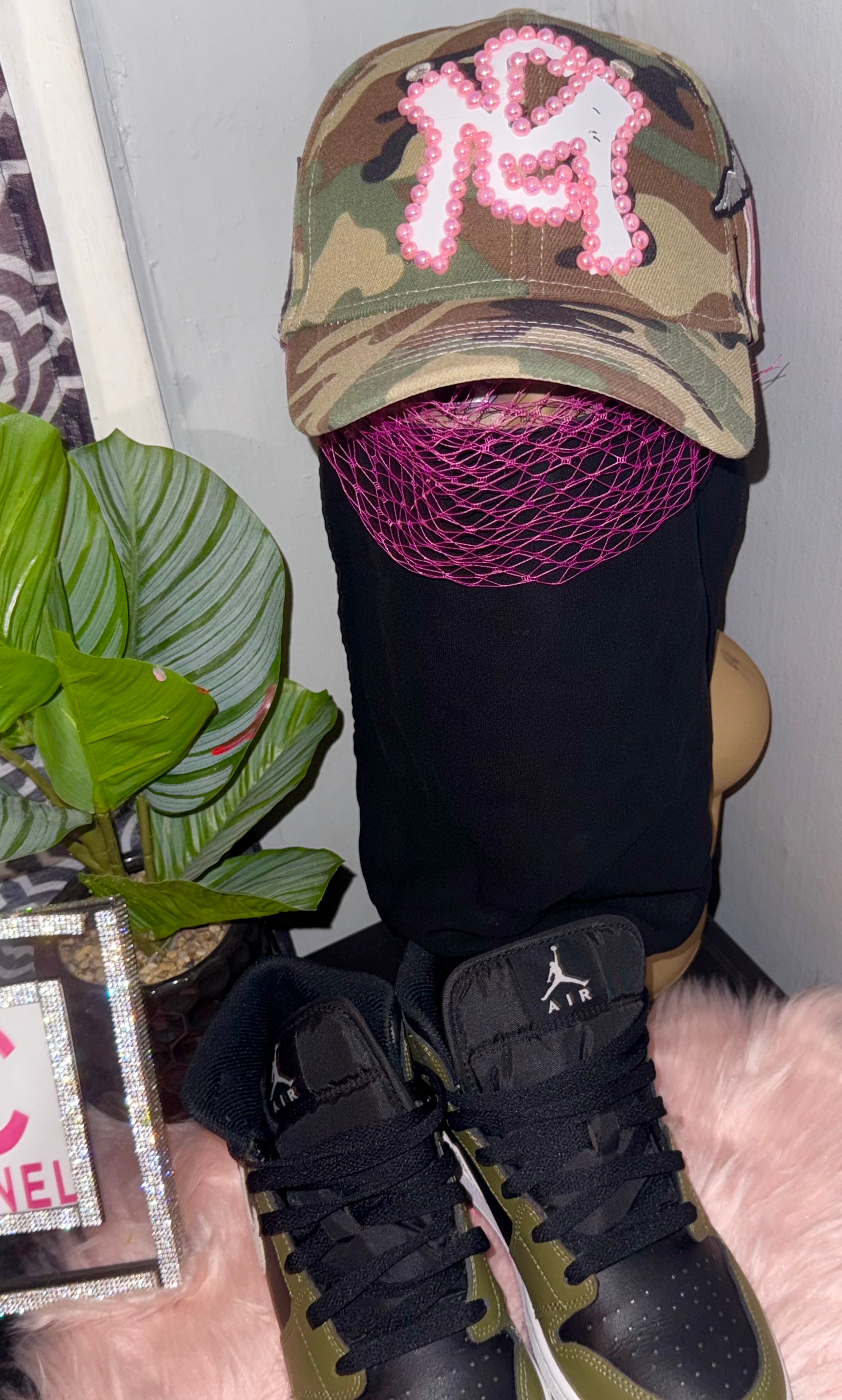 Pink face net fitted hat