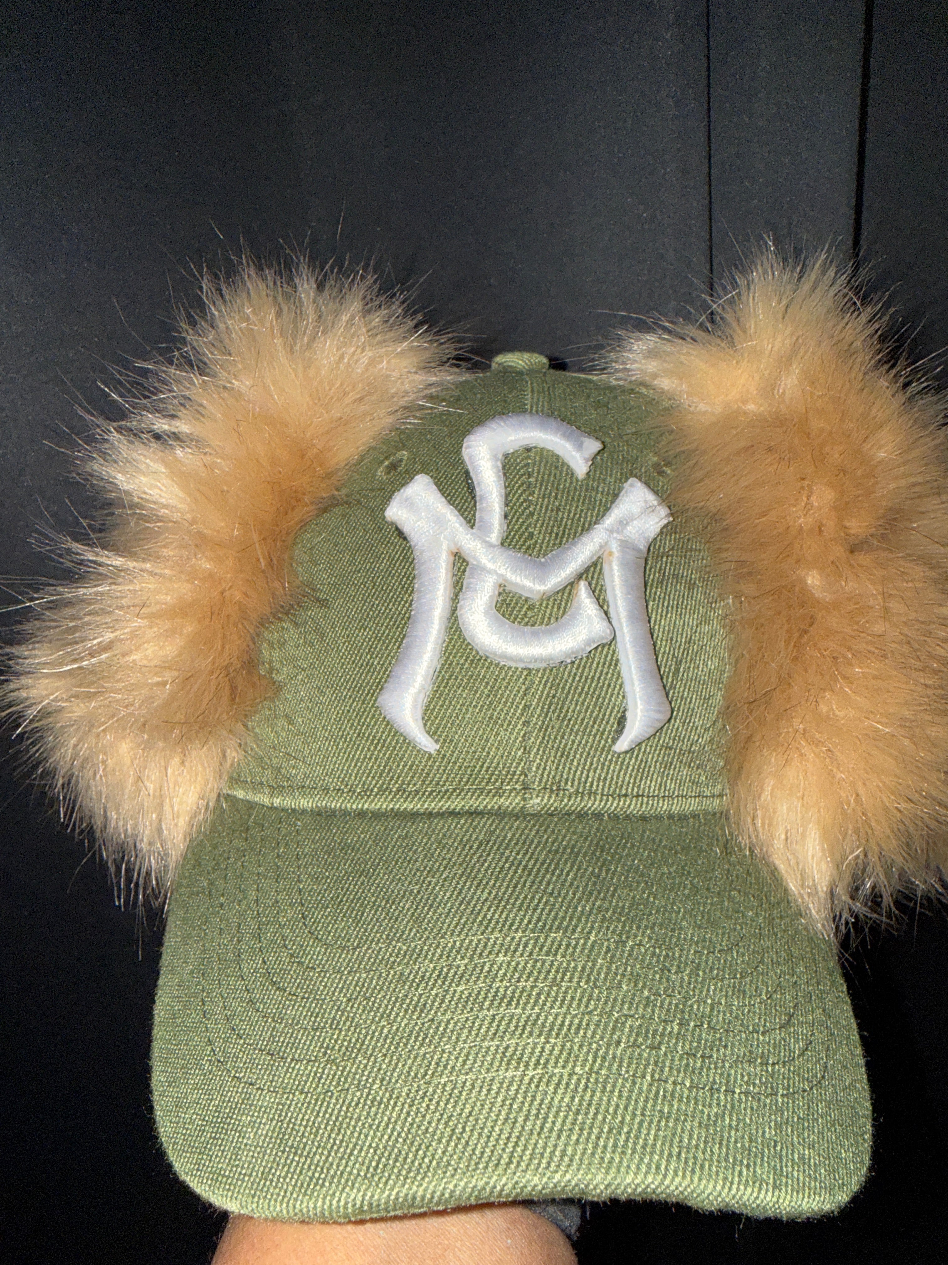 Olive green fur fitted hat
